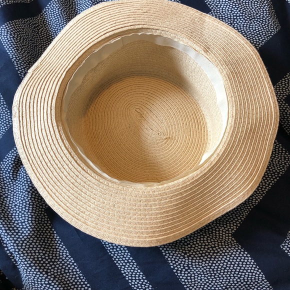 SUMMER HAT WITH BLACK RIBBON AND FLAT BOW - Picture 7 of 8